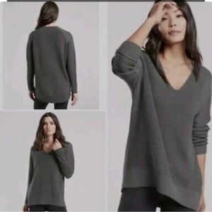 Cabi Snuggle pullover Women's Gray V-Neck Sweater